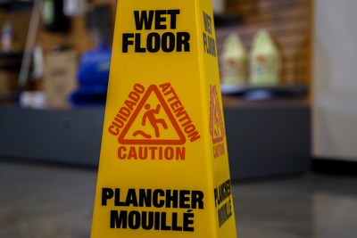 Bilingual Cone Shaped Floor Sign 36'' "CAUTION WET FLOOR" - 4-Sided Imprint - Yellow - Height (91.4 cm) - Super Vacs Vacuums