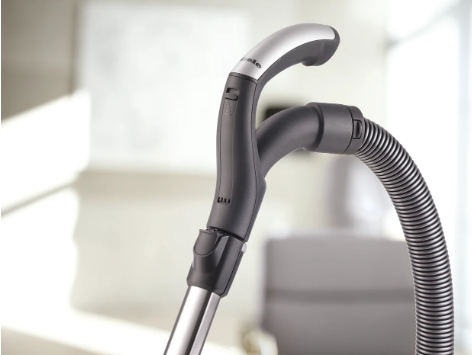 Miele Complete C3 Cat & Dog Vacuum Cleaner - Super Vacs Vacuums