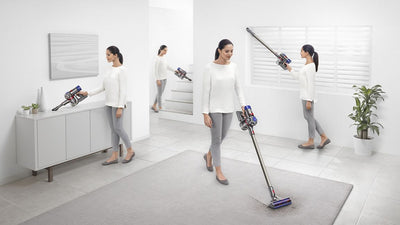 Dyson V8 Complete Absolute Cordless NEW - up to 40min running time designed for carpet and hardfloors - Super Vacs Vacuums