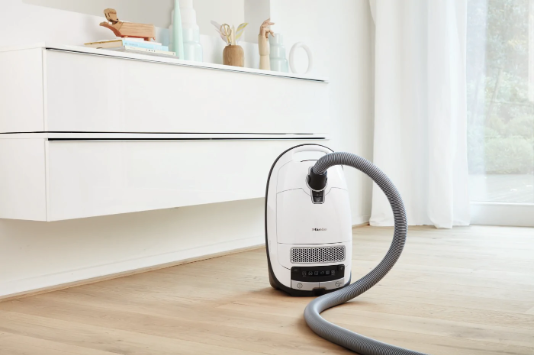 Miele Complete C3 Excellence Canister Vacuum (Best Seller)